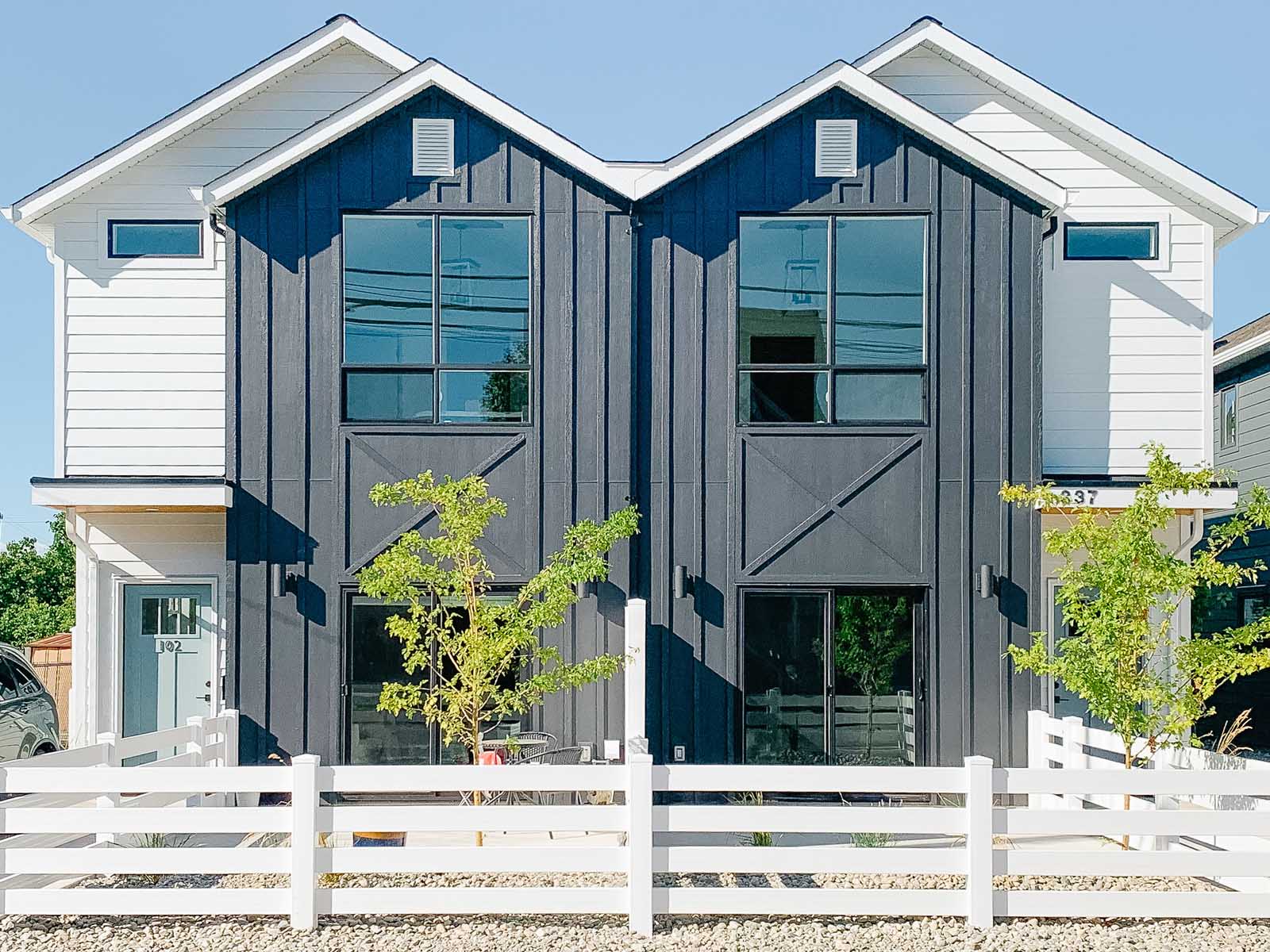 Hastings Ave townhomes, Penticton, BC