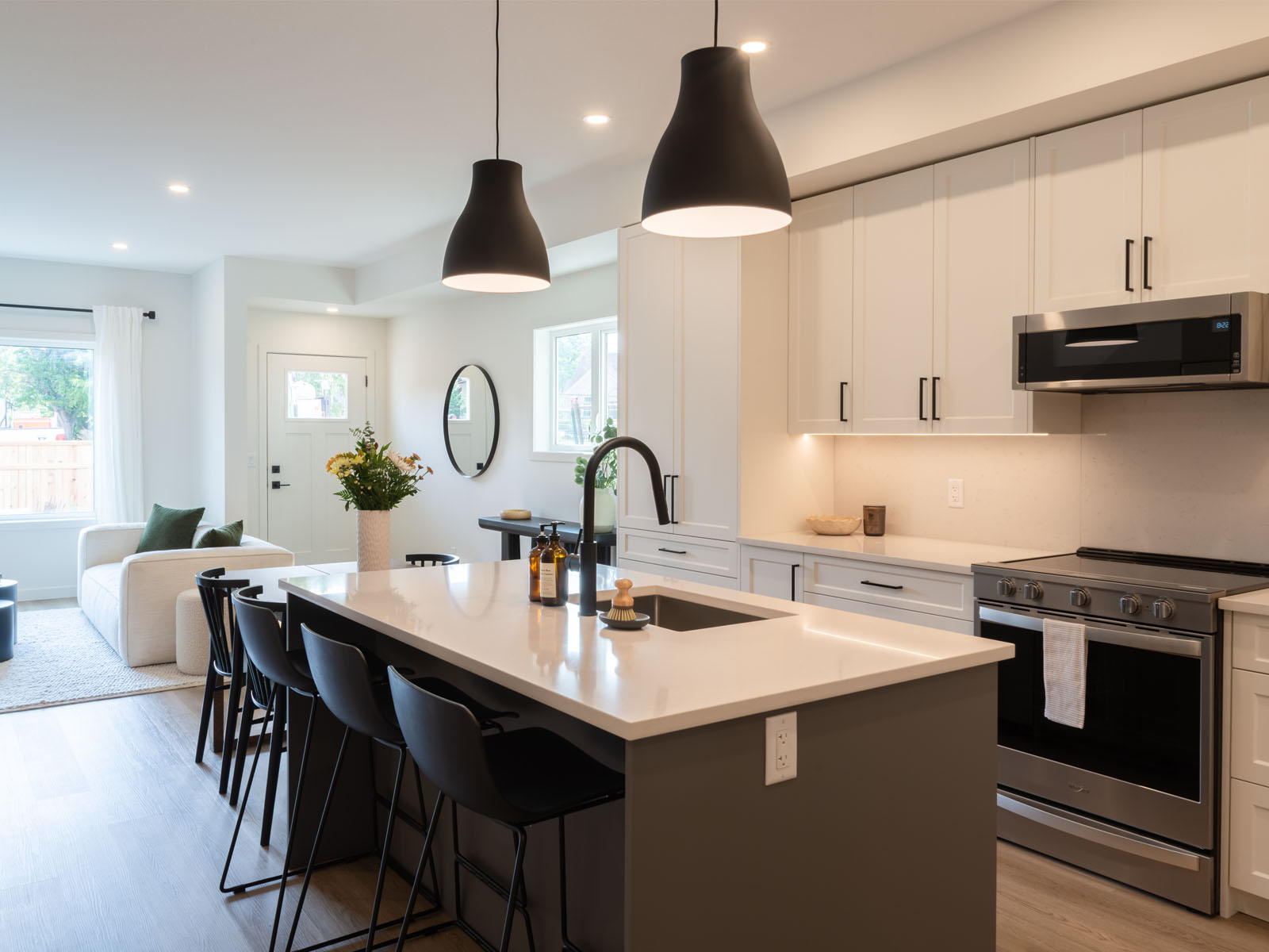 Victoria Dr townhomes, Penticton, BC